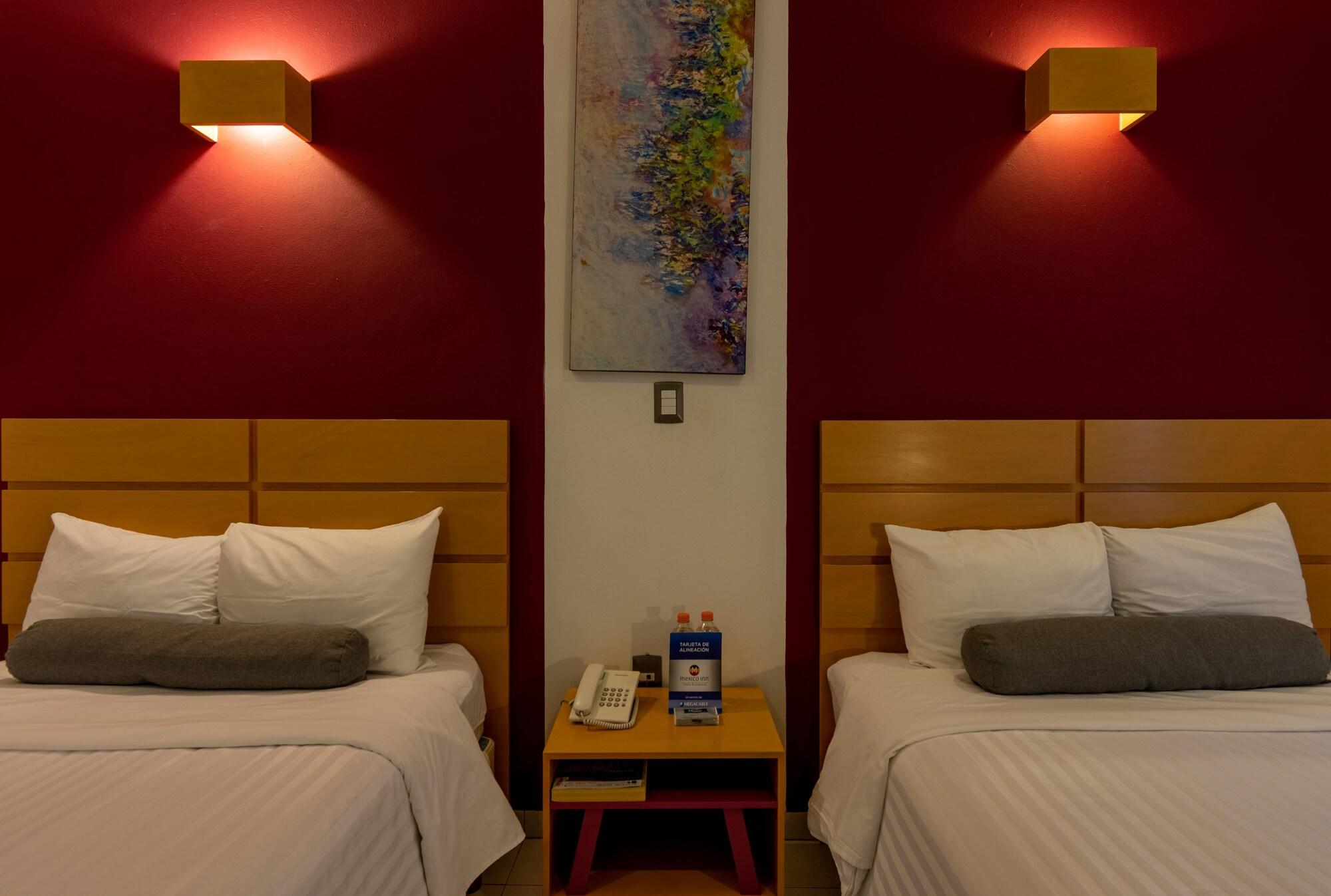 Hotel Mexico Inn Express Саламанка Екстериор снимка